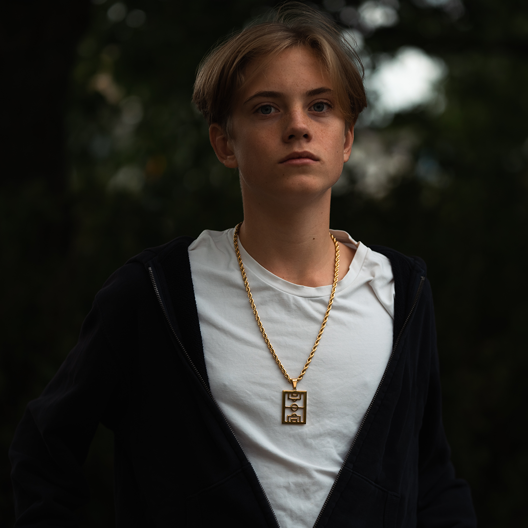 Necklace - Playmaker Hollow